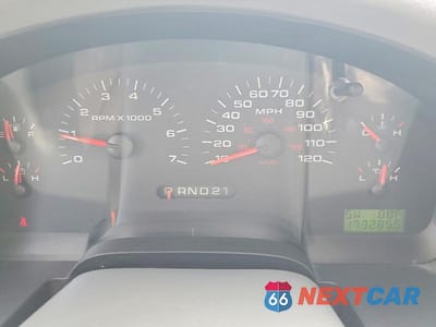 Zdjęcie 9 z 12 samochodu: 2005 FORD F150 VIN:1FTPX14555FA70183 - miniatura