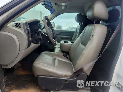 Zdjęcie 7 z 11 samochodu: 2013 GMC SIERRA C1500 VIN:1GTN1TEX6DZ199583 - miniatura