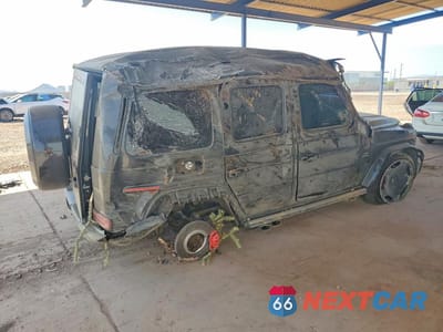Trzecie zdjęcie samochodu z tyłu: 2025 MERCEDES-BENZ G 63 AMG VIN:W1NWH5AB9SX048650 - miniatura