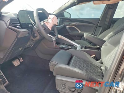Zdjęcie 7 z 13 samochodu: 2025 AUDI SQ5 SPORTBACK PREMIUM PLUS VIN:WA1B5AGU8S2099824 - miniatura