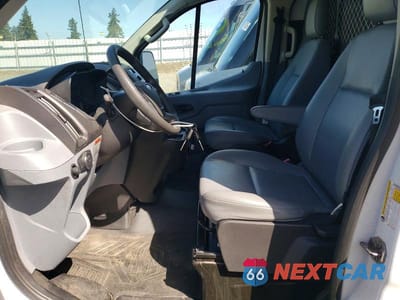 Zdjęcie 7 z 13 samochodu: 2019 FORD TRANSIT T-350 VIN:1FTBW2YM8KKA63011 - miniatura