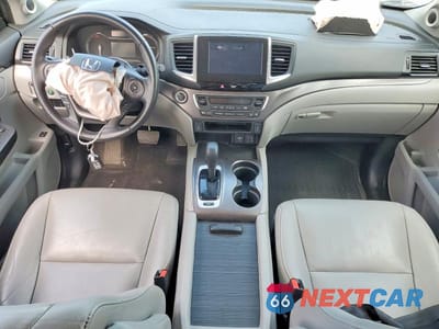 Zdjęcie 8 z 14 samochodu: 2017 HONDA PILOT EXL VIN:5FNYF5H55HB017016 - miniatura
