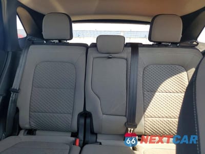 Zdjęcie 10 z 13 samochodu: 2020 FORD ESCAPE VIN:1FMCU9G65LUC14913 - miniatura