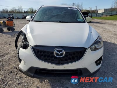 Piąte zdjęcie samochodu w środku: 2013 MAZDA CX-5 TOURING VIN:JM3KE4CE8D0141372 - miniatura