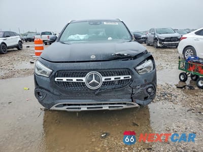 Piąte zdjęcie samochodu w środku: 2021 MERCEDES-BENZ GLA 250 4MATIC VIN:W1N4N4HBXMJ242710 - miniatura