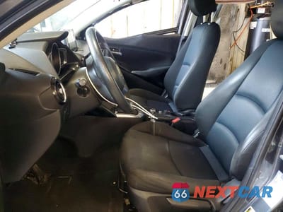 Zdjęcie 7 z 12 samochodu: 2017 TOYOTA YARIS IA BASE VIN:3MYDLBYV0HY172102 - miniatura