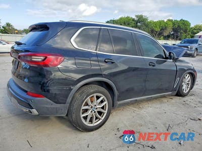 Trzecie zdjęcie samochodu z tyłu: 2023 BMW X5 SDRIVE 40I VIN:5UXCR4C09P9P60244 - miniatura