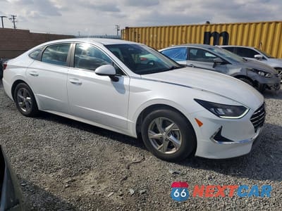 Czwarte zdjęcie samochodu z boku: 2021 HYUNDAI SONATA SE VIN:5NPEG4JA0MH085138 - miniatura