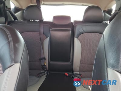 Zdjęcie 10 z 13 samochodu: 2012 HYUNDAI TUCSON GLS VIN:KM8JU3AC3CU355157 - miniatura