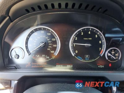 Zdjęcie 9 z 13 samochodu: 2017 BMW X5 XDR40E VIN:5UXKT0C30H0S81264 - miniatura