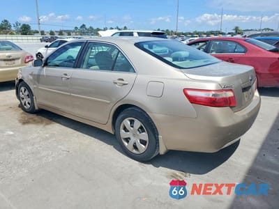 Drugie zdjęcie samochodu z przodu: 2008 TOYOTA CAMRY LE VIN:4T1BE46K38U226818 - miniatura