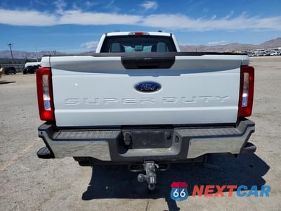 Zdjęcie 6 z 12 samochodu: 2025 FORD F250 CC 4X VIN:1FT7X2AA0SEE12793 - miniatura