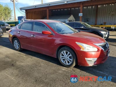 Czwarte zdjęcie samochodu z boku: 2014 NISSAN ALTIMA 2.5 S VIN:1N4AL3AP9EN225753 - miniatura