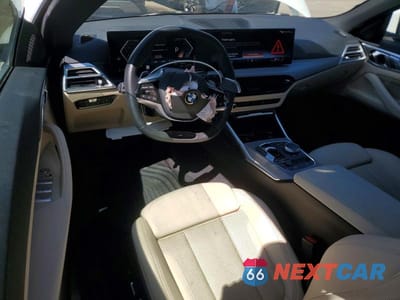 Zdjęcie 8 z 12 samochodu: 2026 BMW 430I VIN:WBA33DB02TCV39020 - miniatura