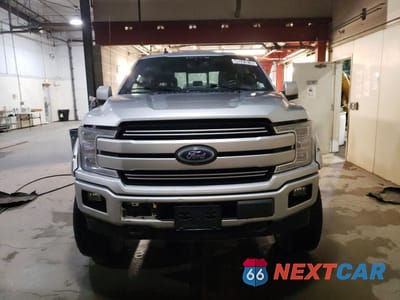 Piąte zdjęcie samochodu w środku: 2019 FORD F150 SUPERCREW VIN:1FTEW1EP8KFB53967 - miniatura