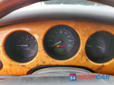 Zdjęcie 9 z 12 samochodu: 1999 JAGUAR XJR VIN:SAJPX1847XC854663 - miniatura