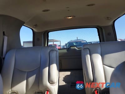 Zdjęcie 10 z 13 samochodu: 2005 CHEVROLET TAHOE K1500 VIN:1GNEK13T35R221629 - miniatura