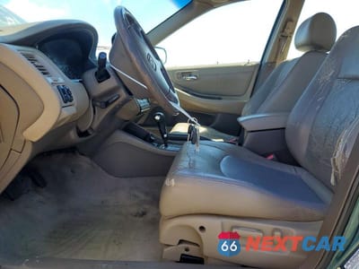 Zdjęcie 7 z 12 samochodu: 2002 HONDA ACCORD EX VIN:JHMCG66072C014433 - miniatura