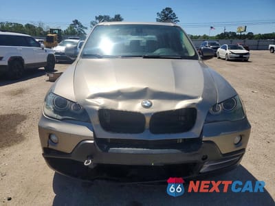 Piąte zdjęcie samochodu w środku: 2008 BMW X5 3.0I VIN:5UXFE43538L007317 - miniatura