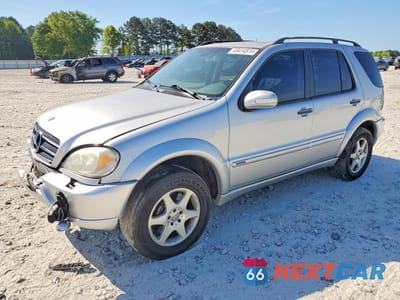 2002 MERCEDES-BENZ ML 500 4JGAB75E72A324616 - główne zdjęcie licytacji z USA - miniatura