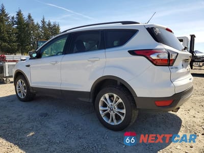 Drugie zdjęcie samochodu z przodu: 2018 FORD ESCAPE SE VIN:1FMCU9GD7JUD37835 - miniatura