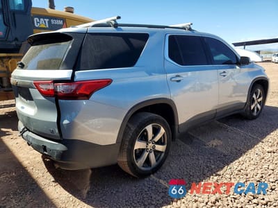 Trzecie zdjęcie samochodu z tyłu: 2019 CHEVROLET TRAVERSE LT VIN:1GNERHKW4KJ221293 - miniatura