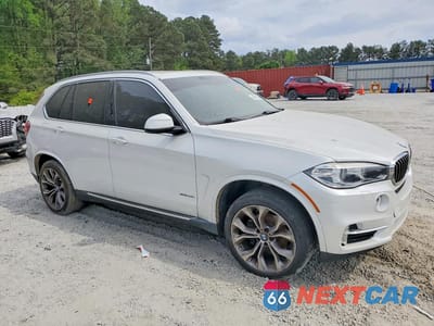 Czwarte zdjęcie samochodu z boku: 2016 BMW X5 XDRIVE35I VIN:5UXKR0C5XG0P22915 - miniatura