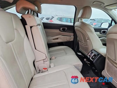 Zdjęcie 11 z 13 samochodu: 2023 KIA SORENTO S VIN:5XYRL4LC9PG222228 - miniatura