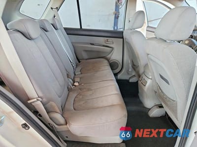 Zdjęcie 11 z 13 samochodu: 2009 KIA RONDO BASE VIN:KNAFG529097262066 - miniatura