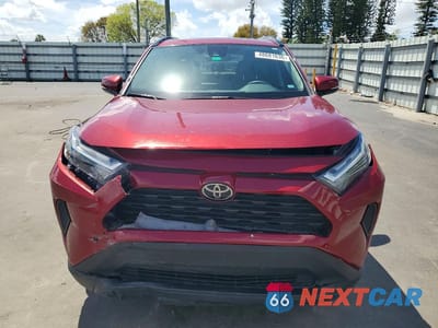 Piąte zdjęcie samochodu w środku: 2025 TOYOTA RAV4 XLE VIN:2T3W1RFV0SW368580 - miniatura