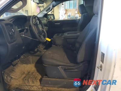 Zdjęcie 7 z 12 samochodu: 2020 CHEVROLET SILVERADO C1500 VIN:3GCNWAEF7LG114858 - miniatura