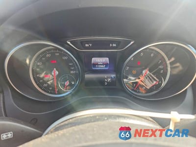 Zdjęcie 9 z 12 samochodu: 2019 MERCEDES-BENZ CLA 250 4MATIC VIN:WDDSJ4GB1KN722013 - miniatura