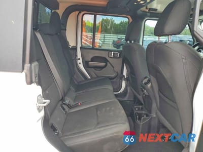 Zdjęcie 11 z 13 samochodu: 2020 JEEP GLADIATOR SPORT VIN:1C6JJTAG4LL172671 - miniatura