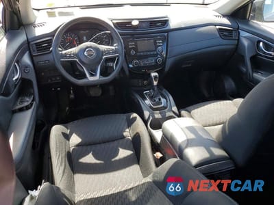 Zdjęcie 8 z 14 samochodu: 2017 NISSAN ROGUE S VIN:KNMAT2MV1HP527920 - miniatura