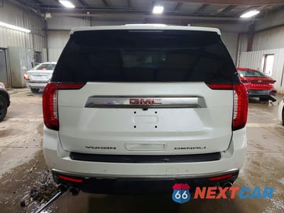 Zdjęcie 6 z 13 samochodu: 2022 GMC YUKON XL DENALI VIN:1GKS2JKLXNR240583 - miniatura