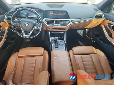 Zdjęcie 8 z 12 samochodu: 2021 BMW 330I VIN:3MW5R1J01M8C13905 - miniatura