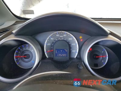Zdjęcie 9 z 12 samochodu: 2009 HONDA FIT SPORT VIN:JHMGE88499S032404 - miniatura