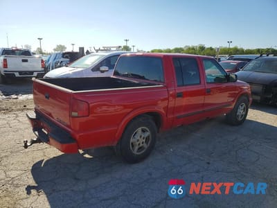 Trzecie zdjęcie samochodu z tyłu: 2004 CHEVROLET S TRUCK S10 VIN:1GCDT13X24K151391 - miniatura