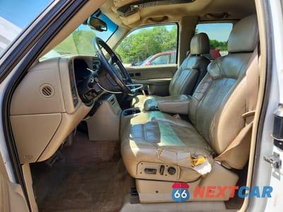 Zdjęcie 7 z 12 samochodu: 2002 CHEVROLET SILVERADO K1500 VIN:2GCEK19T721121487 - miniatura