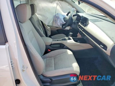 Zdjęcie 7 z 12 samochodu: 2025 HONDA HR-V LX VIN:3CZRZ1H3XSM757547 - miniatura