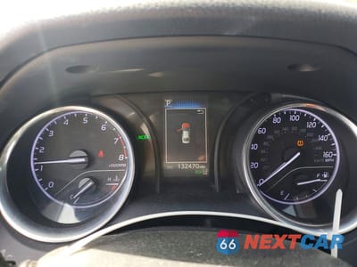 Zdjęcie 9 z 12 samochodu: 2019 TOYOTA CAMRY SE VIN:4T1B11HK6KU746316 - miniatura
