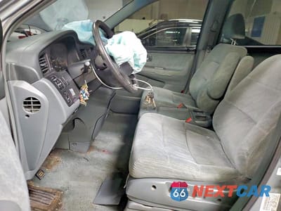Zdjęcie 7 z 13 samochodu: 2001 HONDA ODYSSEY EX VIN:2HKRL18671H556419 - miniatura