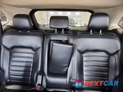 Zdjęcie 10 z 12 samochodu: 2019 FORD EDGE SEL VIN:2FMPK4J99KBC03382 - miniatura