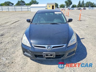 Piąte zdjęcie samochodu w środku: 2007 HONDA ACCORD EX VIN:1HGCM56837A139251 - miniatura