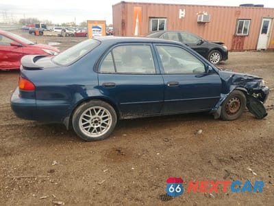 Trzecie zdjęcie samochodu z tyłu: 2000 TOYOTA COROLLA VE VIN:1NXBR12E9YZ319670 - miniatura