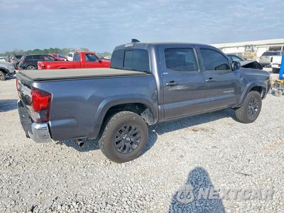 Trzecie zdjęcie samochodu z tyłu: 2021 TOYOTA TACOMA VIN:5TFCZ5AN8MX274649 - miniatura