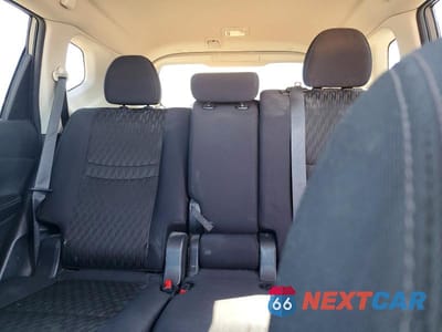 Zdjęcie 10 z 13 samochodu: 2019 NISSAN ROGUE S VIN:5N1AT2MV6KC798787 - miniatura