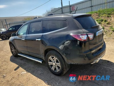 Drugie zdjęcie samochodu z przodu: 2016 CHEVROLET TRAVERSE LT VIN:1GNKRGKD9GJ276566 - miniatura