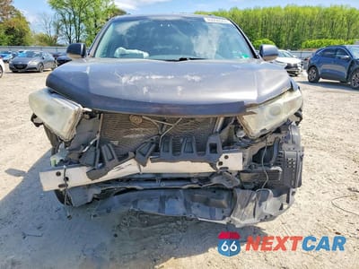Piąte zdjęcie samochodu w środku: 2013 TOYOTA HIGHLANDER PLUS VIN:5TDZK3EH9DS097168 - miniatura