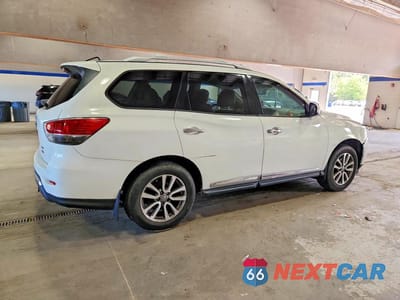 Trzecie zdjęcie samochodu z tyłu: 2013 NISSAN PATHFINDER S VIN:5N1AR2MM9DC622132 - miniatura